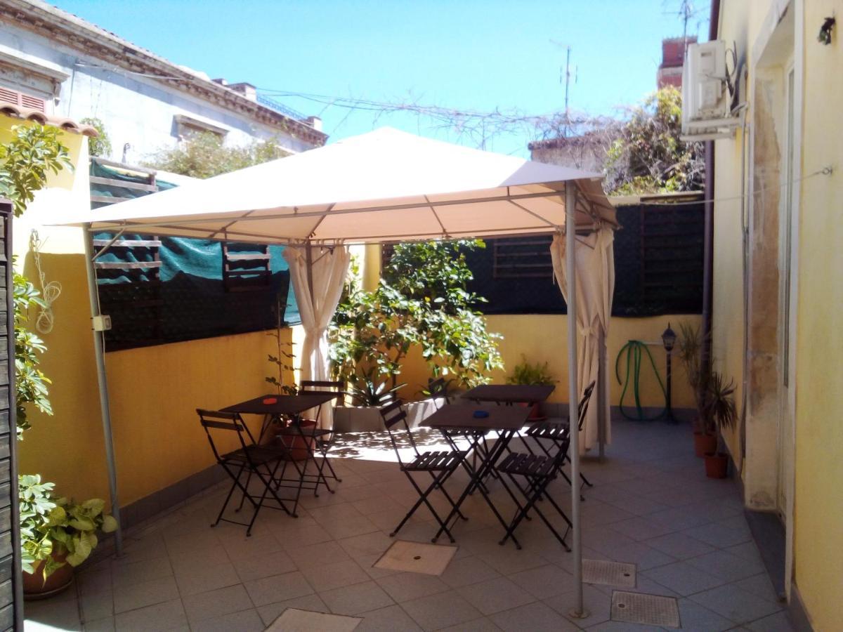 B&B Scirocco D'Africa Катания Екстериор снимка